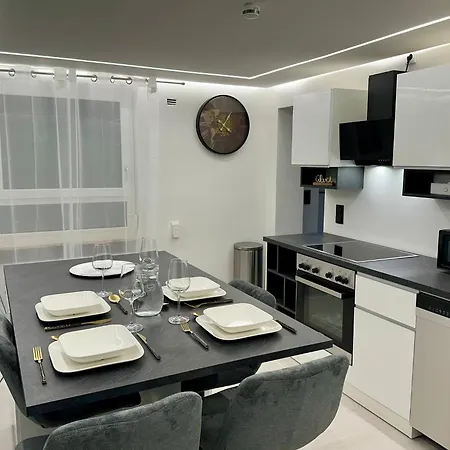 Apartment Relax & Enjoy-apartment Mit Xxl-rainshower-dusche Grub am Forst